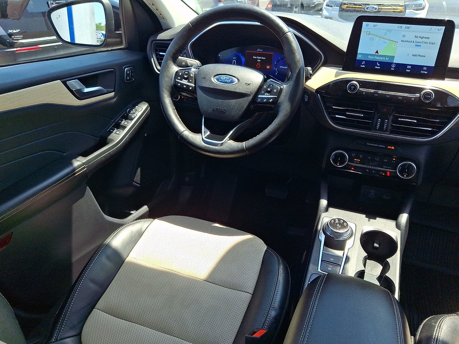 2022 Ford Escape Titanium