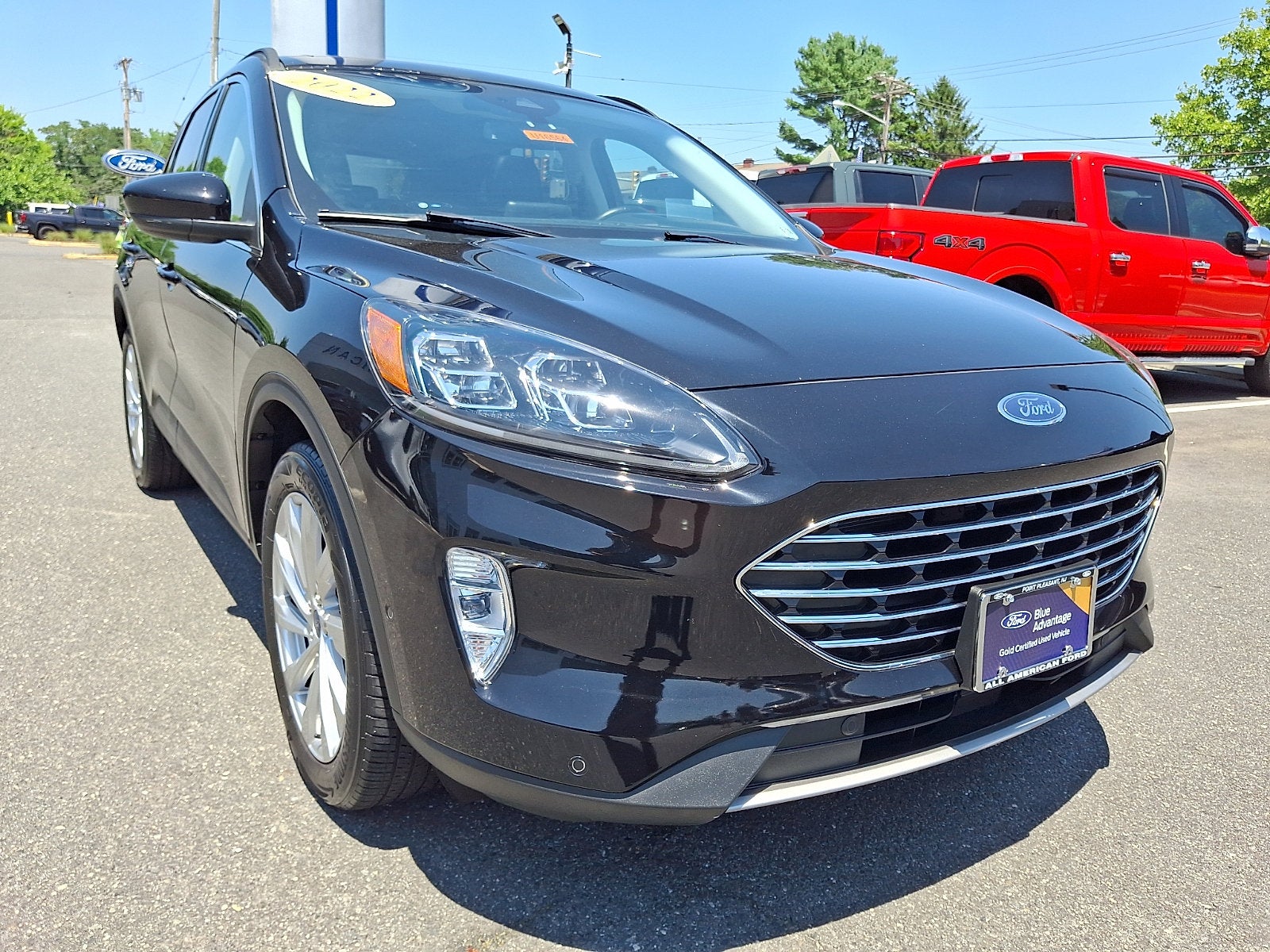 2022 Ford Escape Titanium