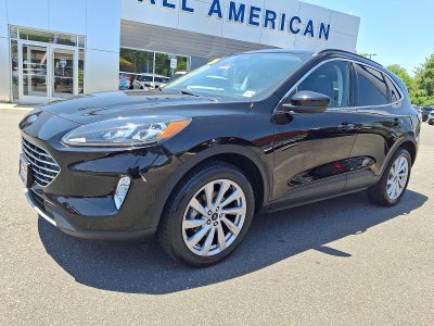 2022 Ford Escape Titanium