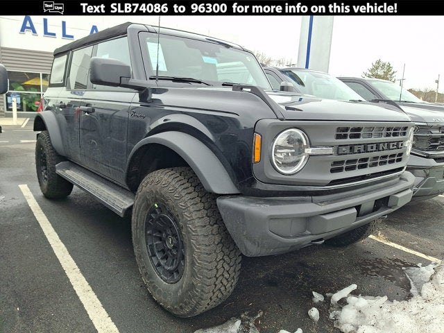 2025 Ford Bronco Matte Black Package