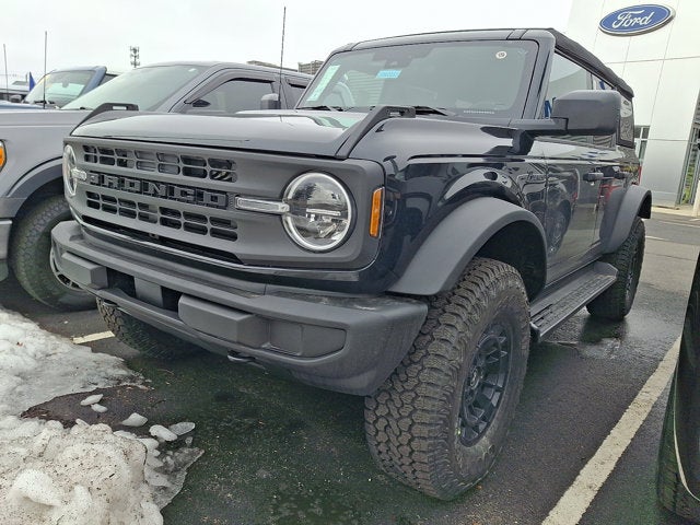 2025 Ford Bronco Matte Black Package