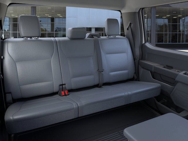 2025 Ford Super Duty F-250 SRW Base