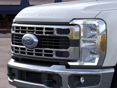 2026 Ford Super Duty F-350 DRW XLT