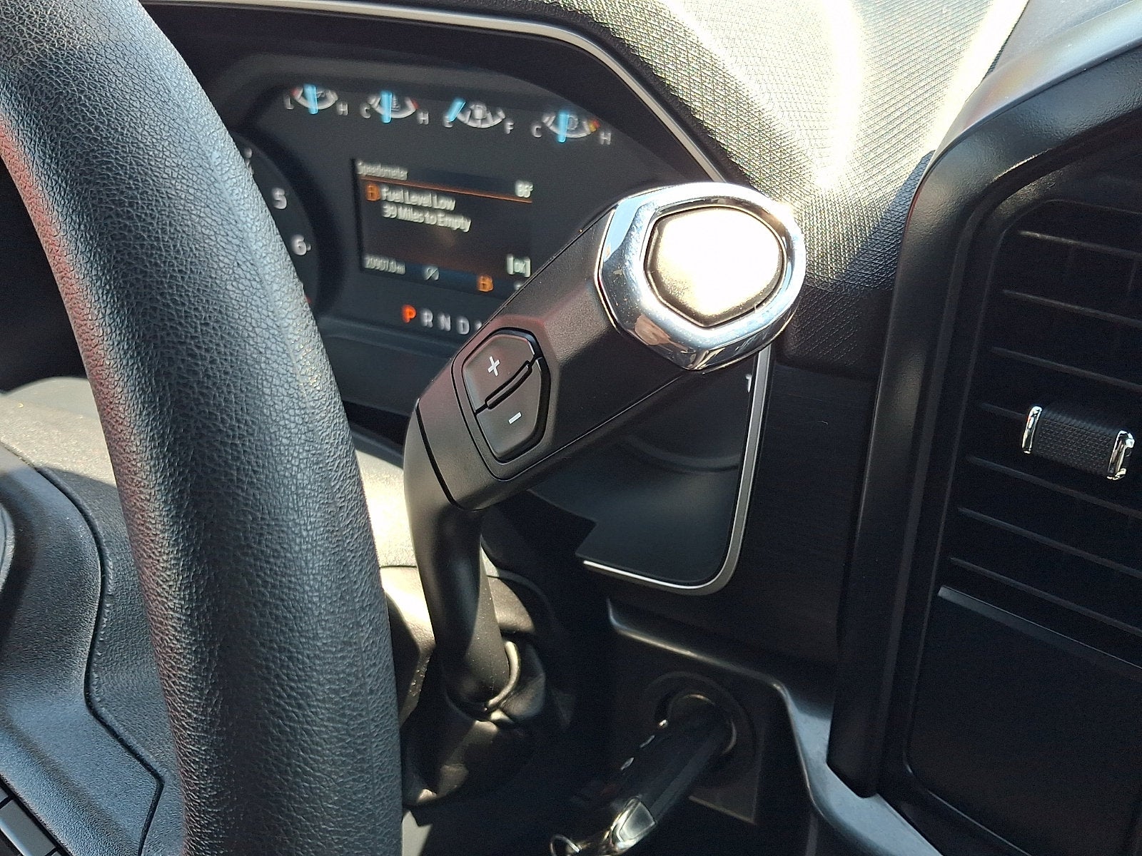 2023 Ford F-150 STX