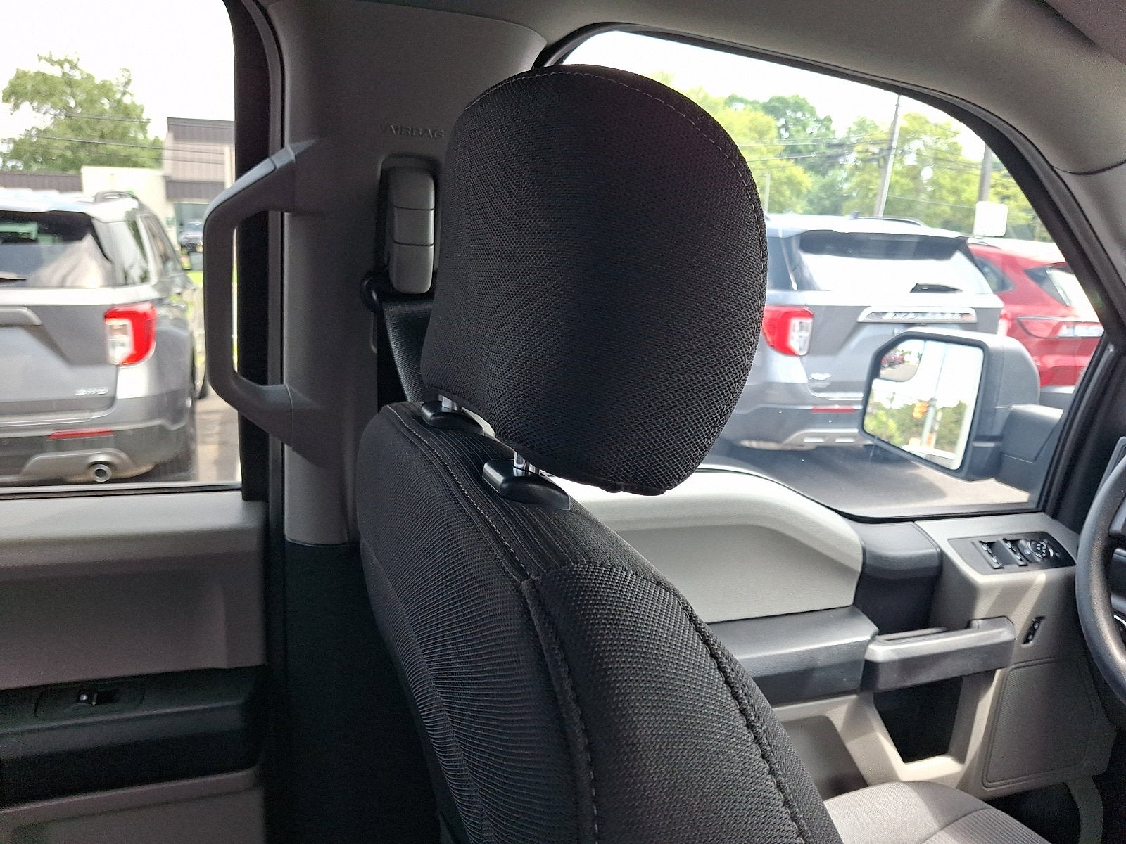 Photo 13