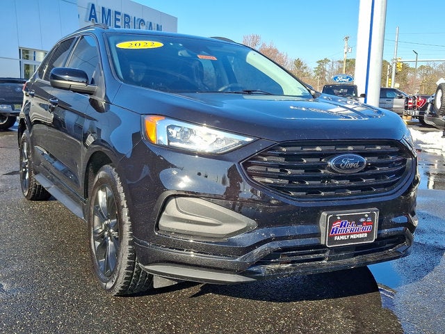 2022 Ford Edge SE