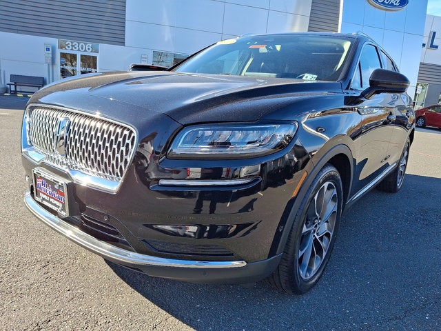 2022 Lincoln Nautilus Reserve