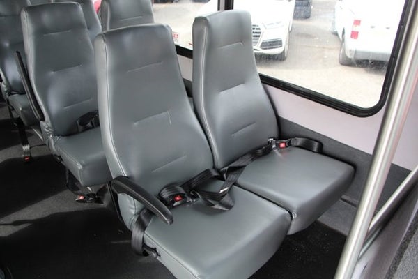 2016 Ford Econoline 450 Cutaway 25 Passenger van in Point Pleasant, NJ - All American Ford Point Pleasant