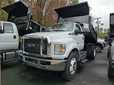 2027 Ford F-750 Base