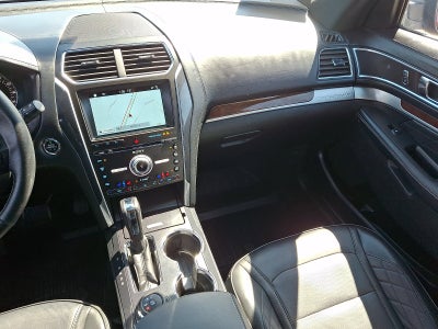 2017 Ford Explorer Platinum