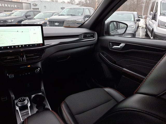 2023 Ford Escape ST-Line Select