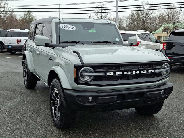 2024 Ford Bronco Outer Banks