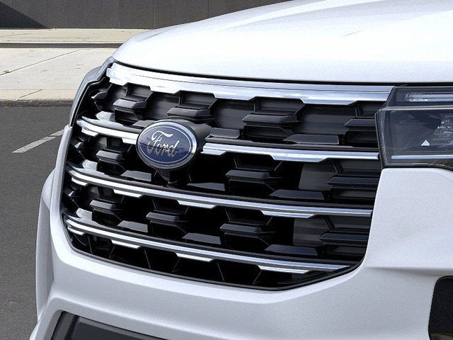 2026 Ford Explorer XLT