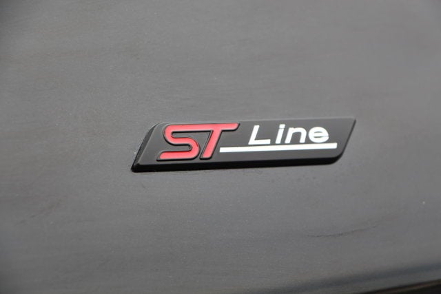 2026 Ford Explorer Red Diamond Blackout Edition