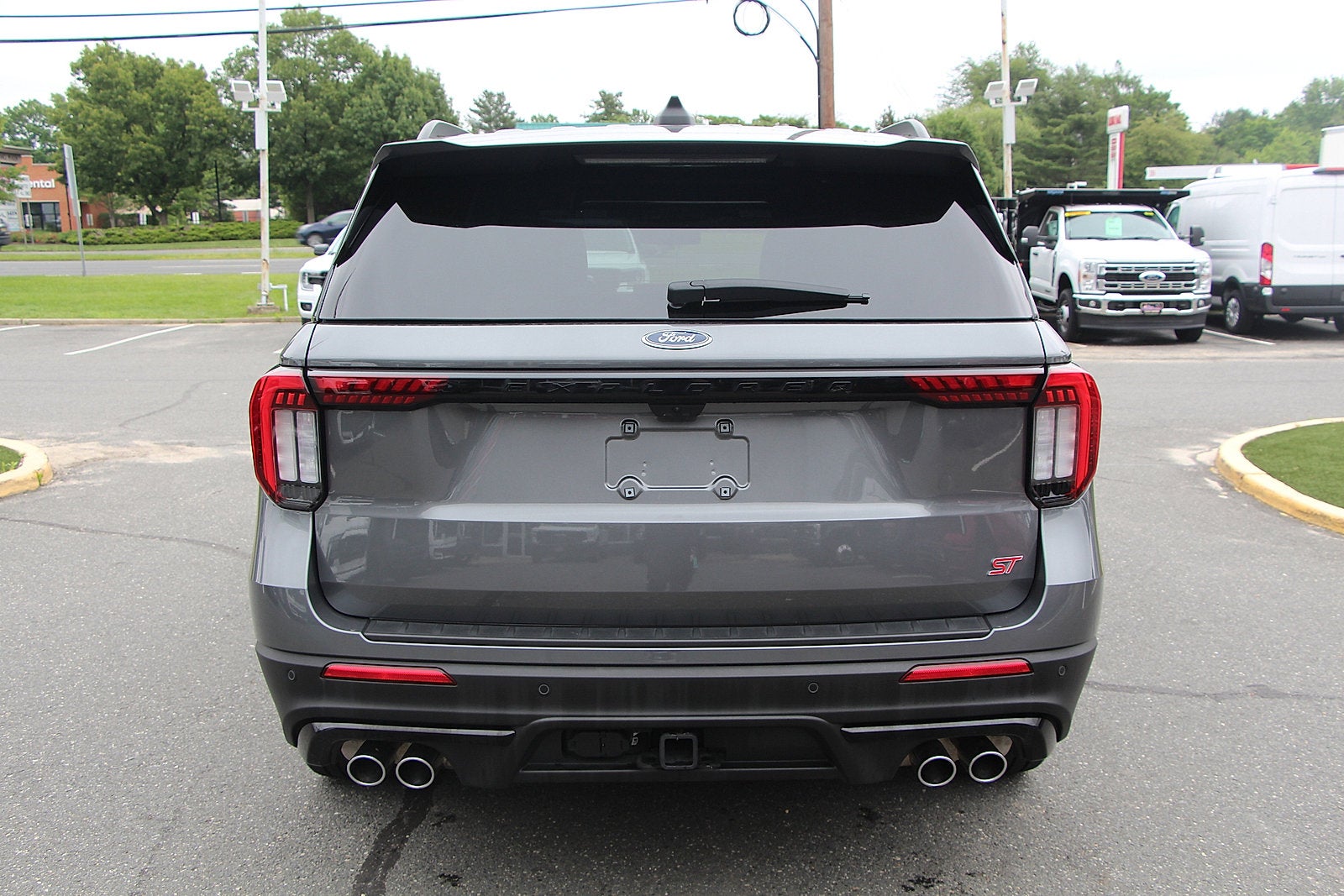 2025 Ford Explorer ST