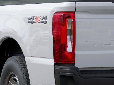 2027 Ford Super Duty F-350 SRW XL