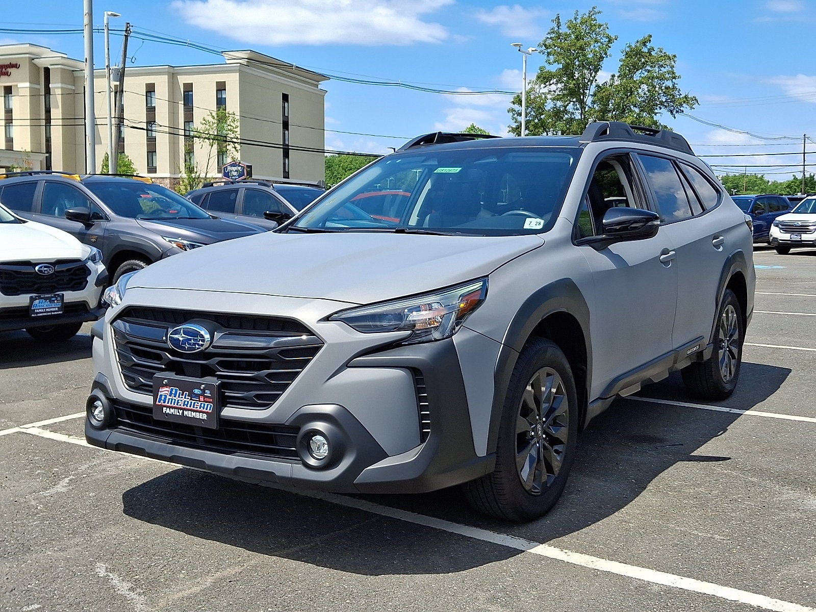 2023 Subaru Outback Onyx Edition w/ Custom Wrap