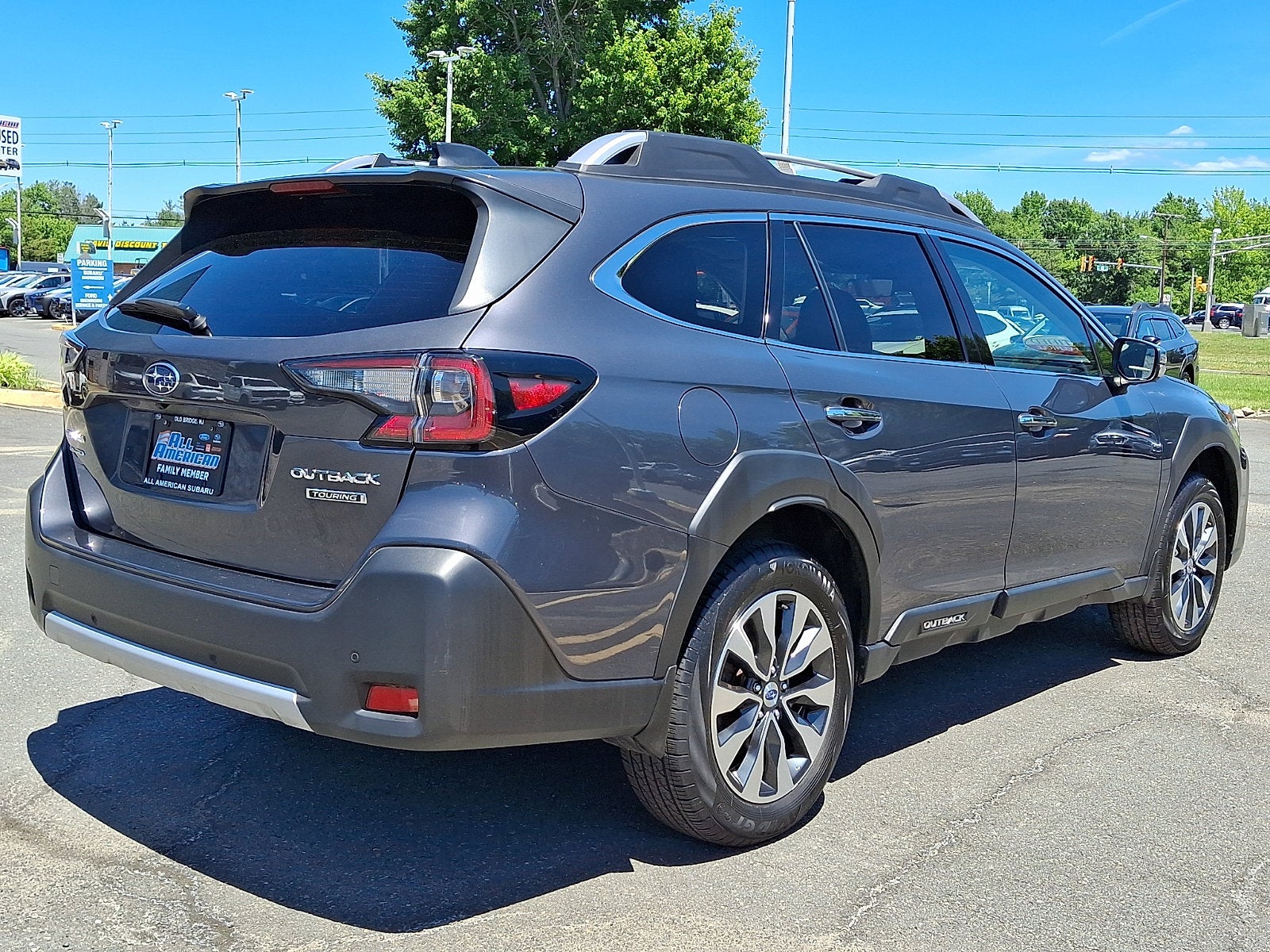 2023 Subaru Outback Touring