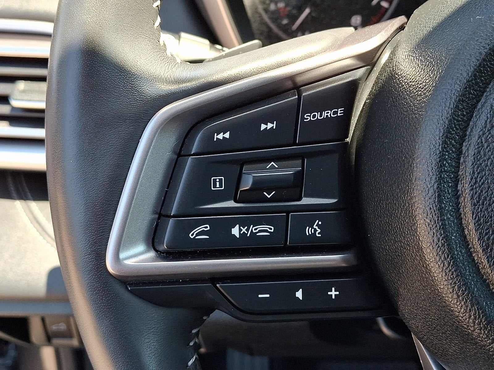 2023 Subaru Outback Touring