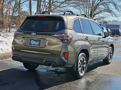 2025 Subaru Forester Premium