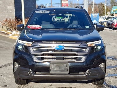 2025 Subaru Forester Hybrid Premium Hybrid