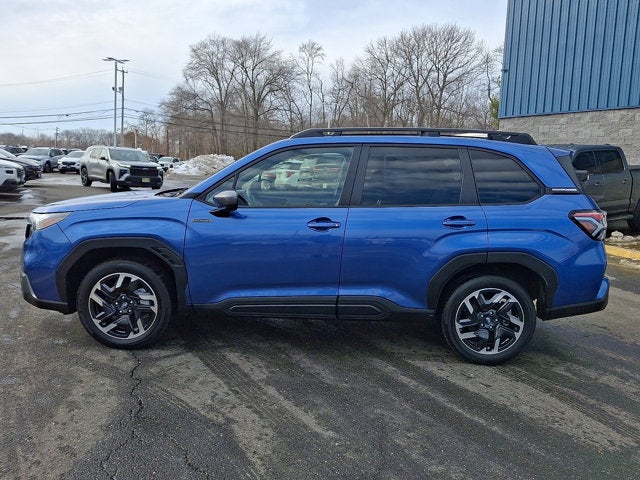 2025 Subaru Forester Hybrid Premium Hybrid