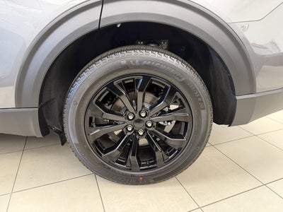 2026 Ford Explorer Custom Black-Top Edition