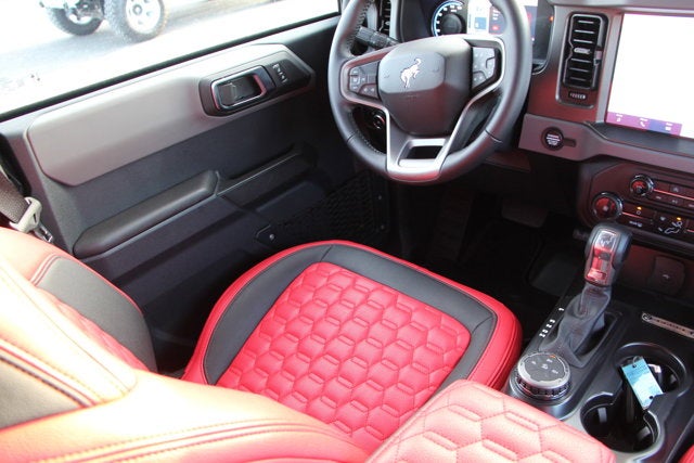 2024 Ford Bronco SoFlo Edition