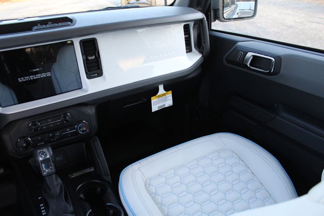 2024 Ford Bronco SoFlo Edition