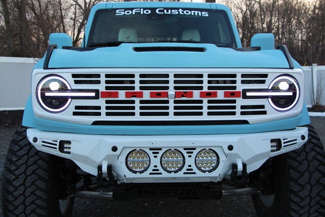 2024 Ford Bronco SoFlo Edition