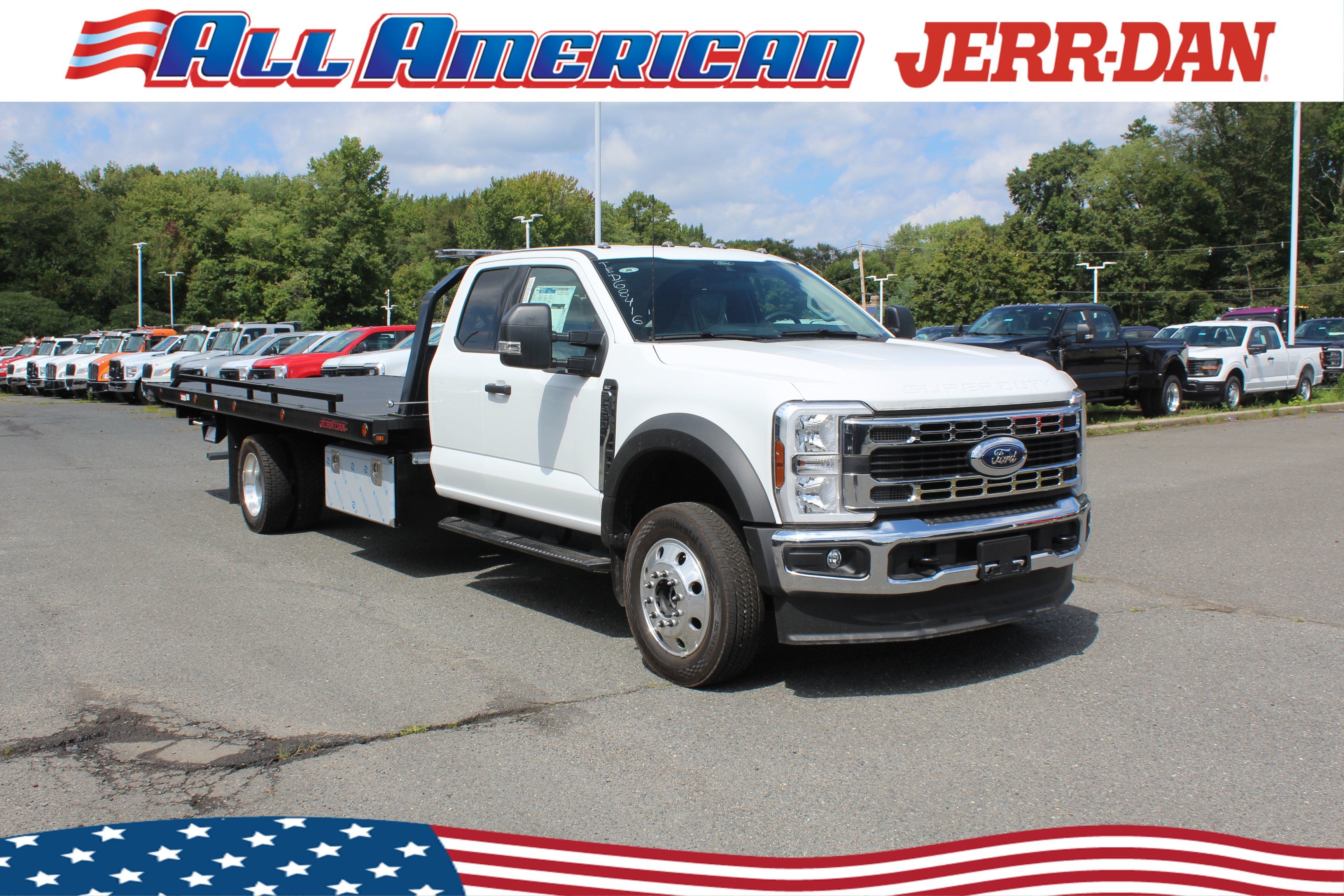 2026 Ford F-550 Jerr-Dan 6-Ton Steel XLP SD Carrier