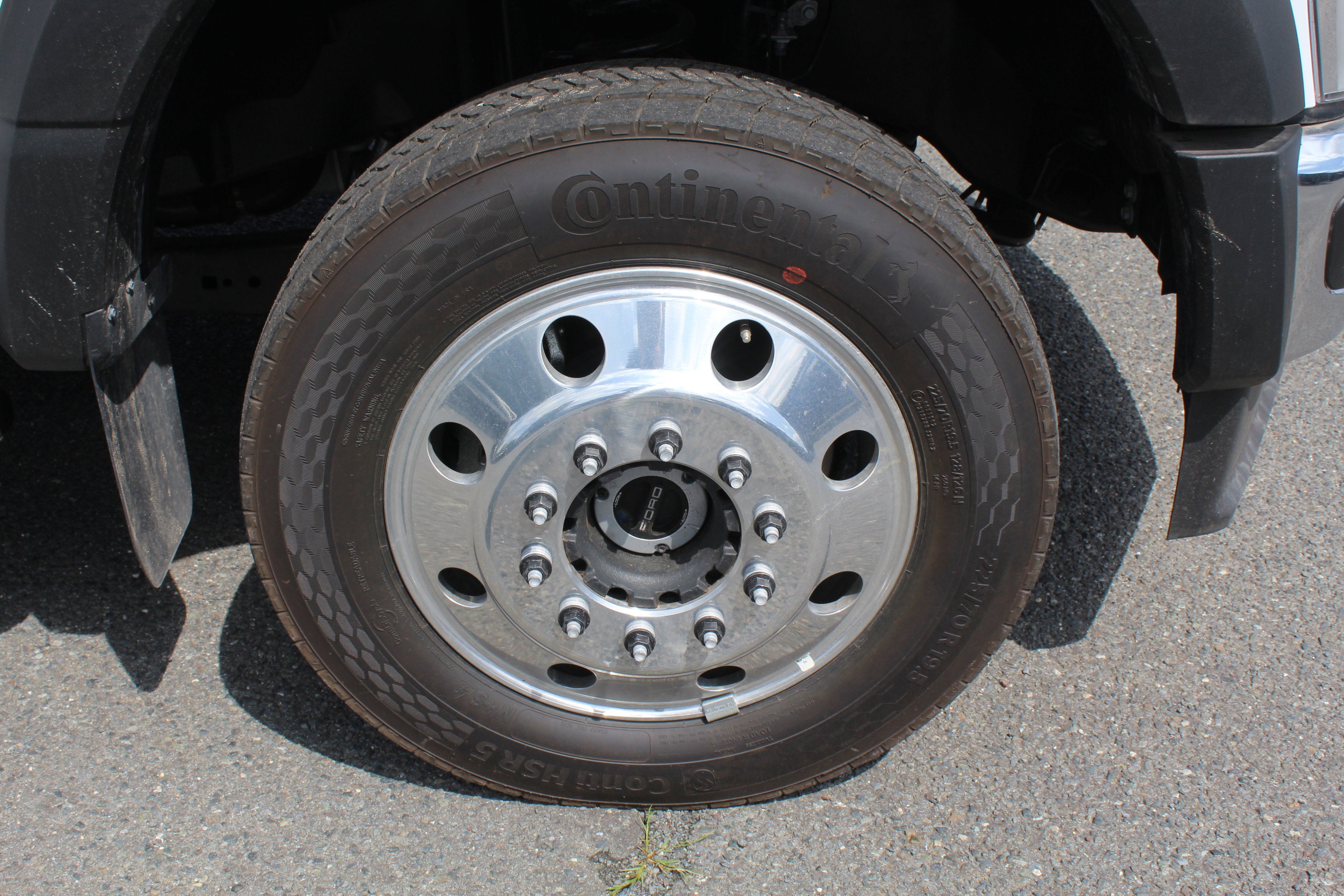 2026 Ford F-550 Jerr-Dan 6-Ton Steel XLP SD Carrier