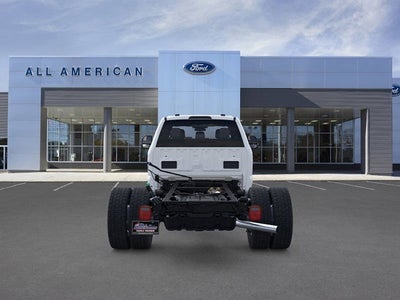 2025 Ford Chassis Cab F-550® XL
