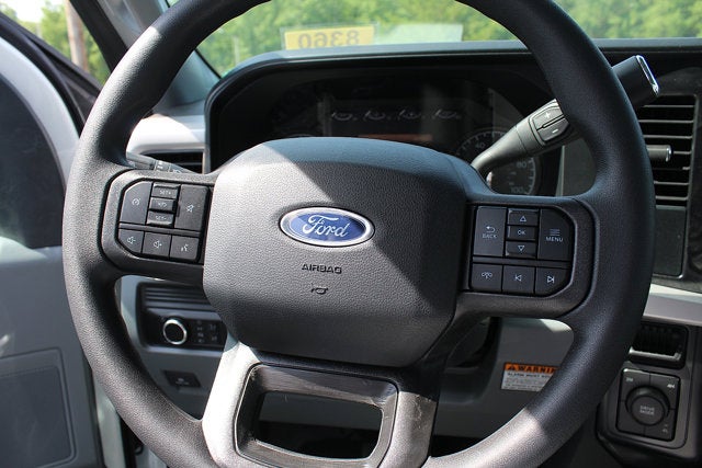 2025 Ford Chassis Cab F-550® XL