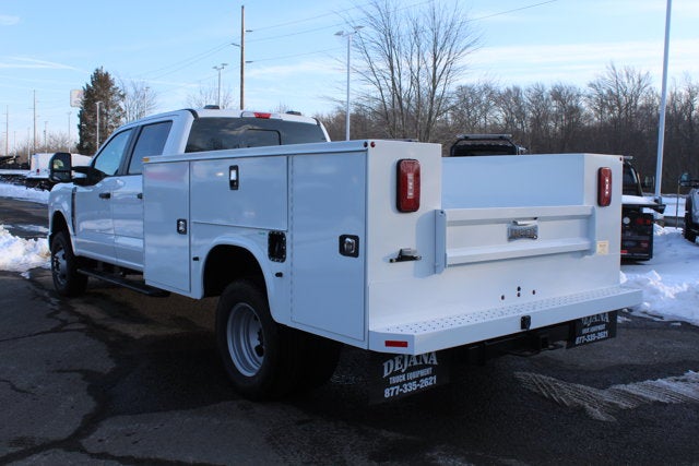 2026 Ford Chassis Cab F-350® XL