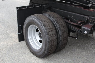 2025 Ford Chassis Cab F-350® XL