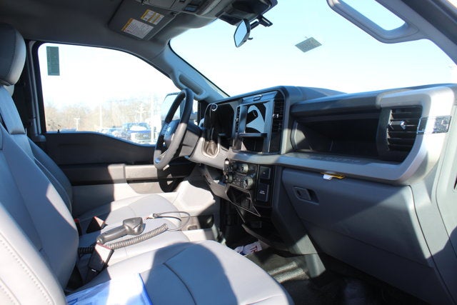 2026 Ford Chassis Cab F-350® XL