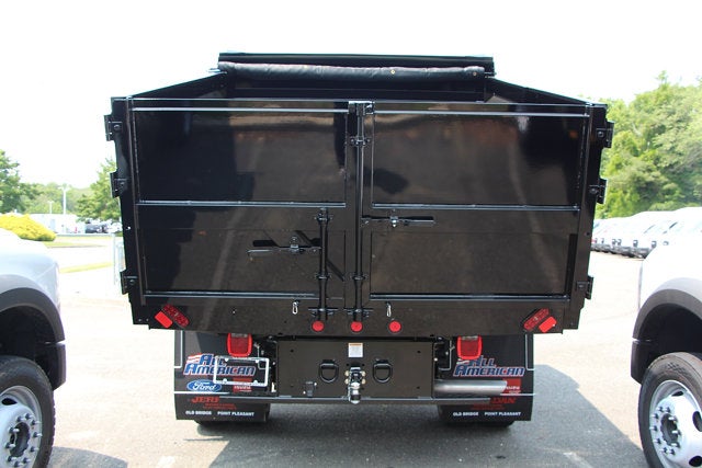 2025 Ford Chassis Cab F-350® XL