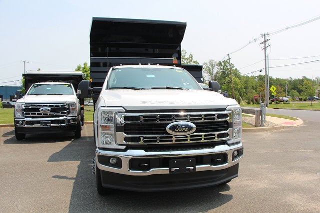 2025 Ford Chassis Cab F-350® XL
