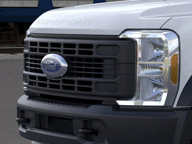 2025 Ford Chassis Cab F-600® XL