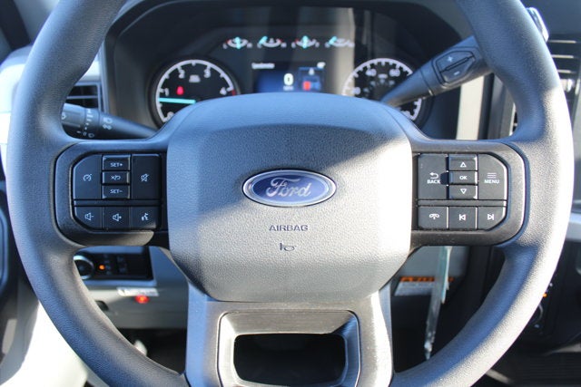 2025 Ford Chassis Cab F-600® XL