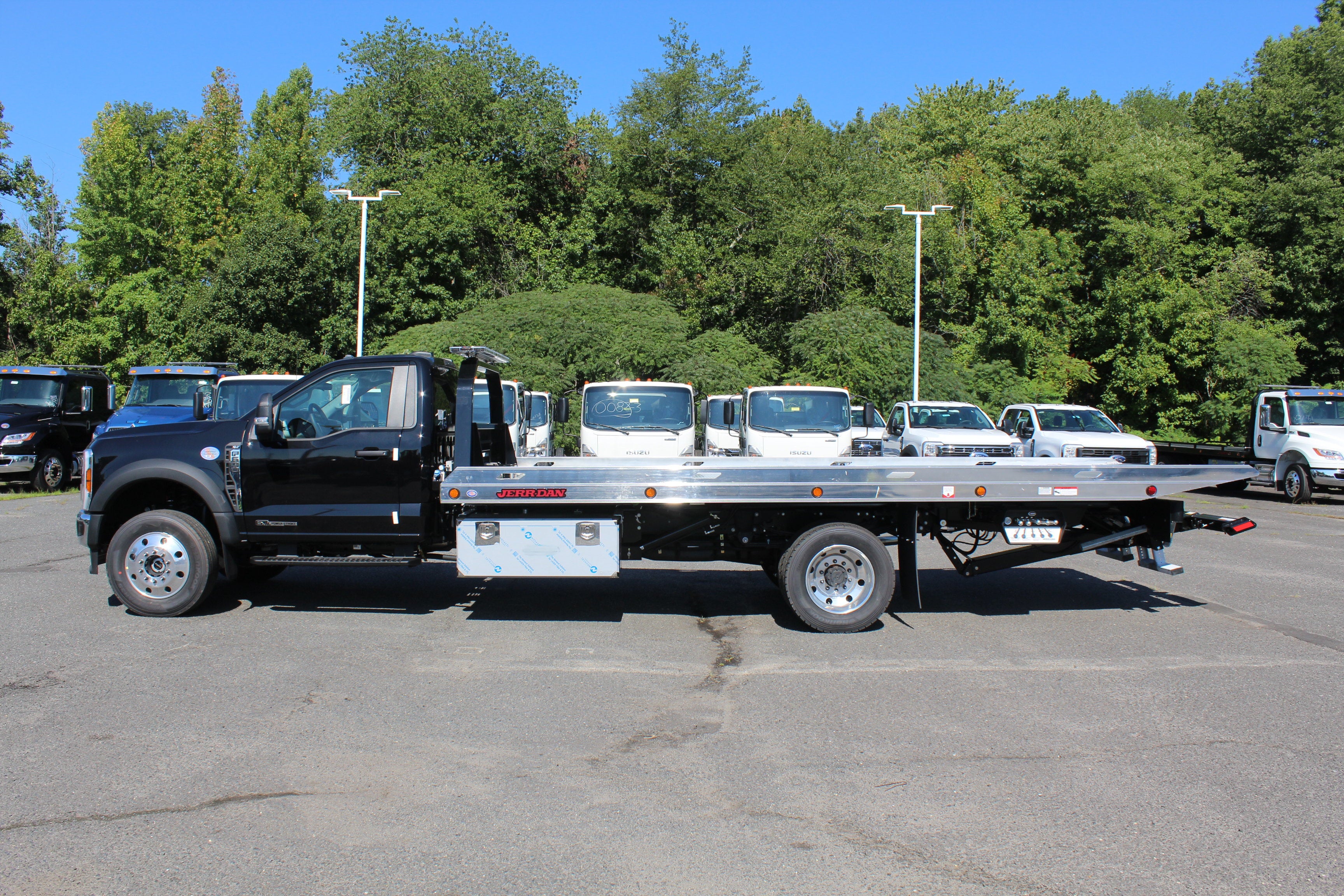 2026 Ford F-600 Jerr-Dan 6-Ton Dual-Angle Aluminum XLP SD Carrier