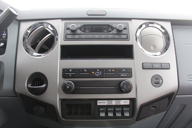 2026 Ford F-650 Jerr-Dan 6-Ton Steel XLP SD Carrier