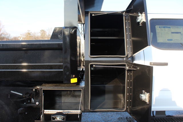 2026 Ford Chassis Cab F-550® XL