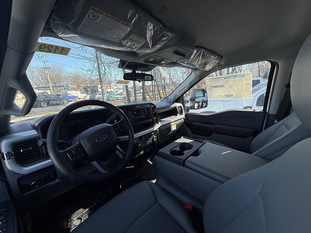 2026 Ford Chassis Cab F-550® XL