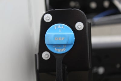 2027 Ford Chassis Cab F-550® Platinum