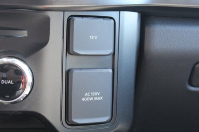 2026 Ford Chassis Cab F-550® LARIAT®