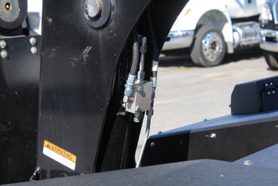 2026 Ford Chassis Cab F-550® LARIAT®