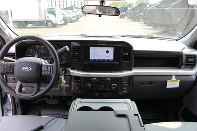 2025 Ford Chassis Cab F-550® XL
