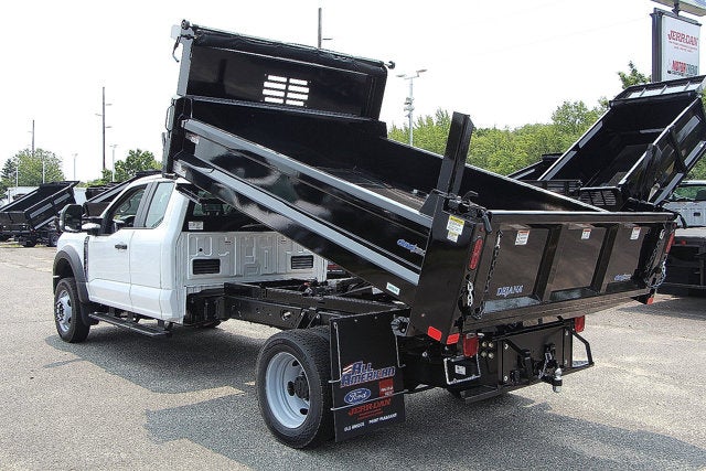 2025 Ford Chassis Cab F-550® XL